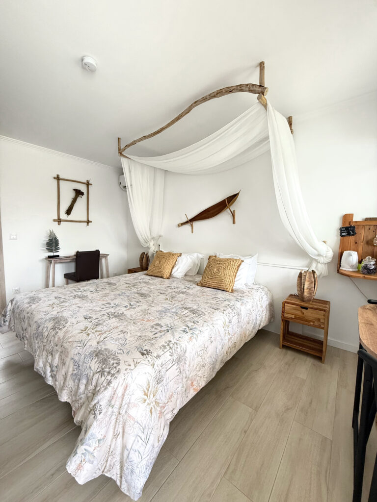 Facetune_21-04-2025-16-16-51